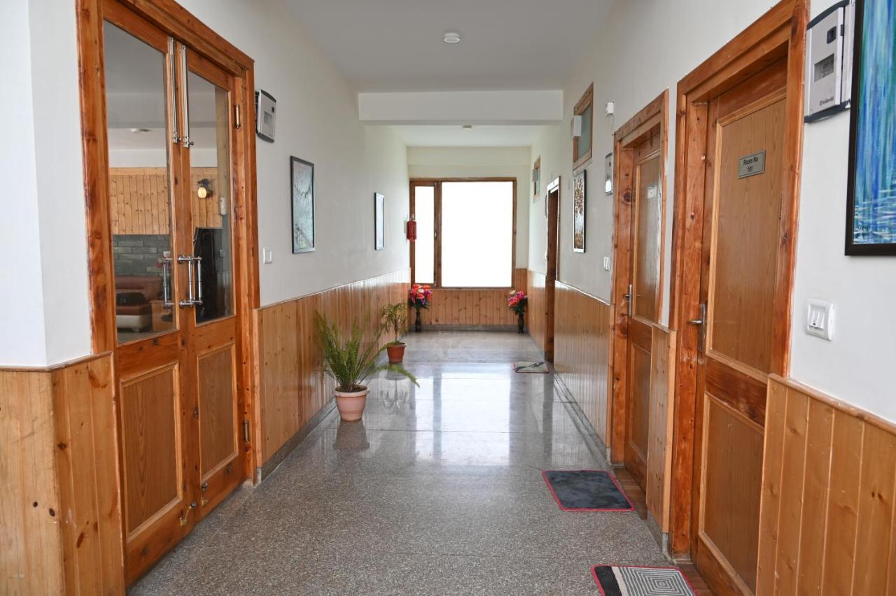 Hotel Seven Hills Manali Extérieur photo