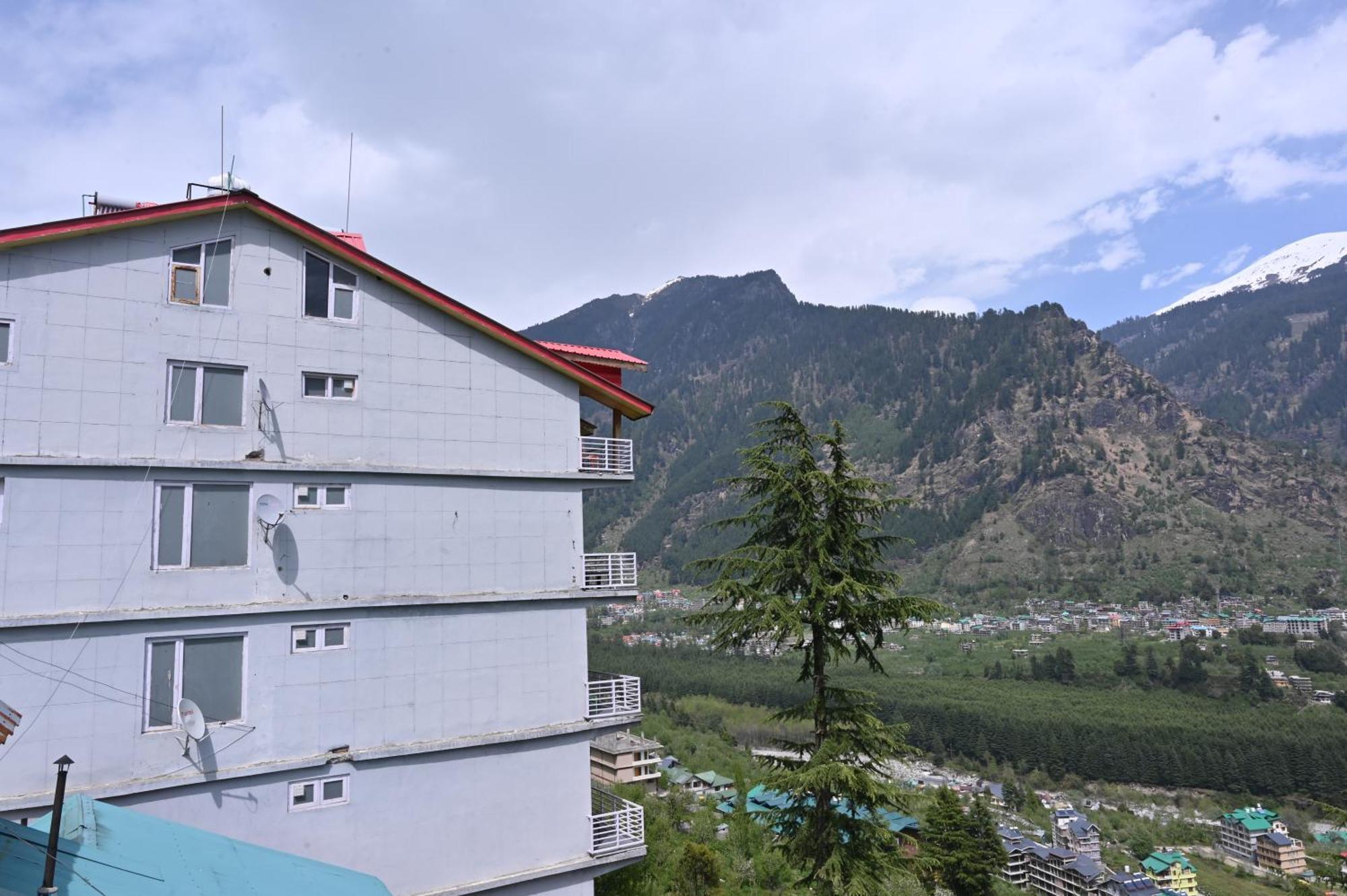 Hotel Seven Hills Manali Extérieur photo
