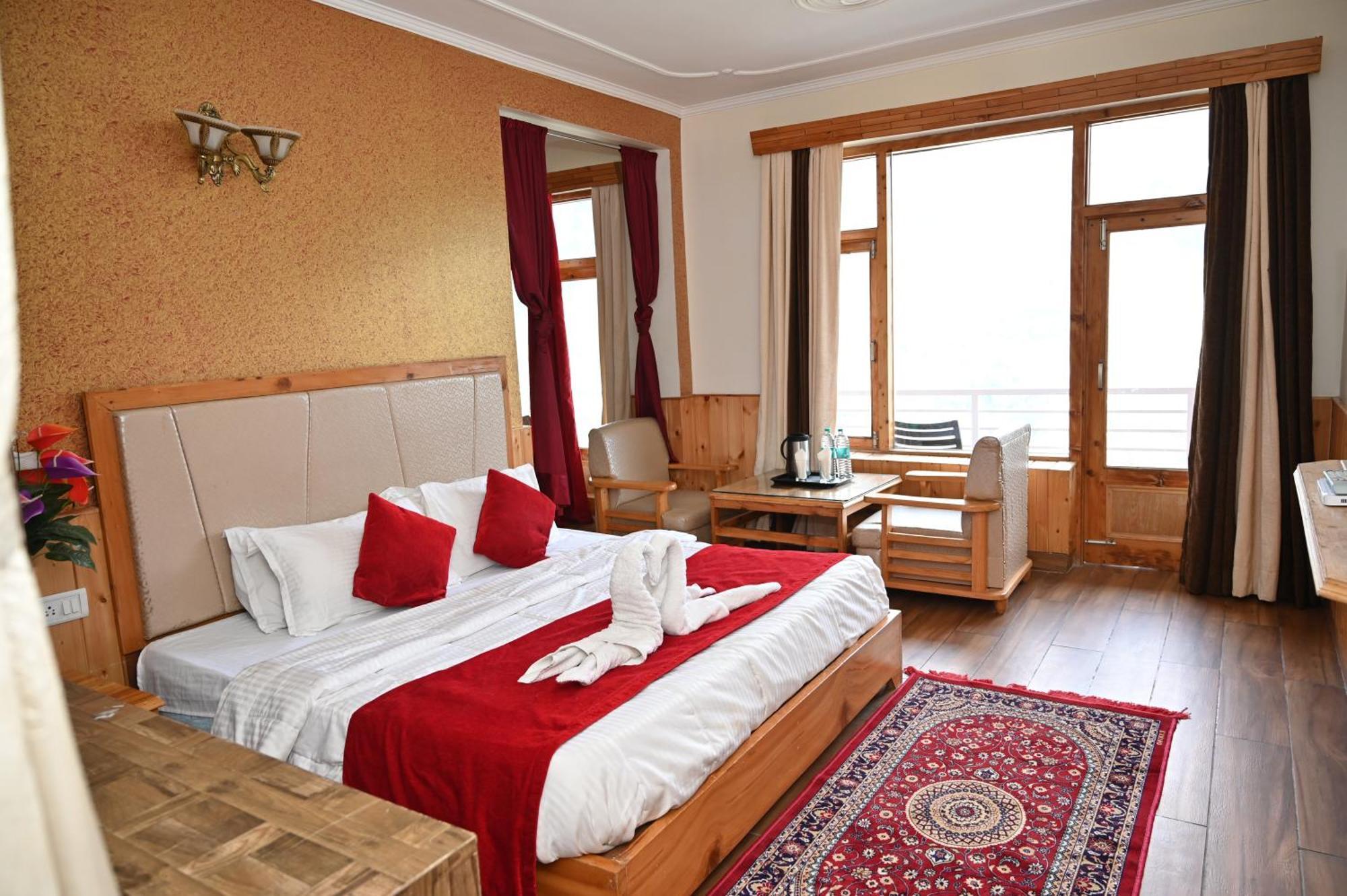 Hotel Seven Hills Manali Extérieur photo