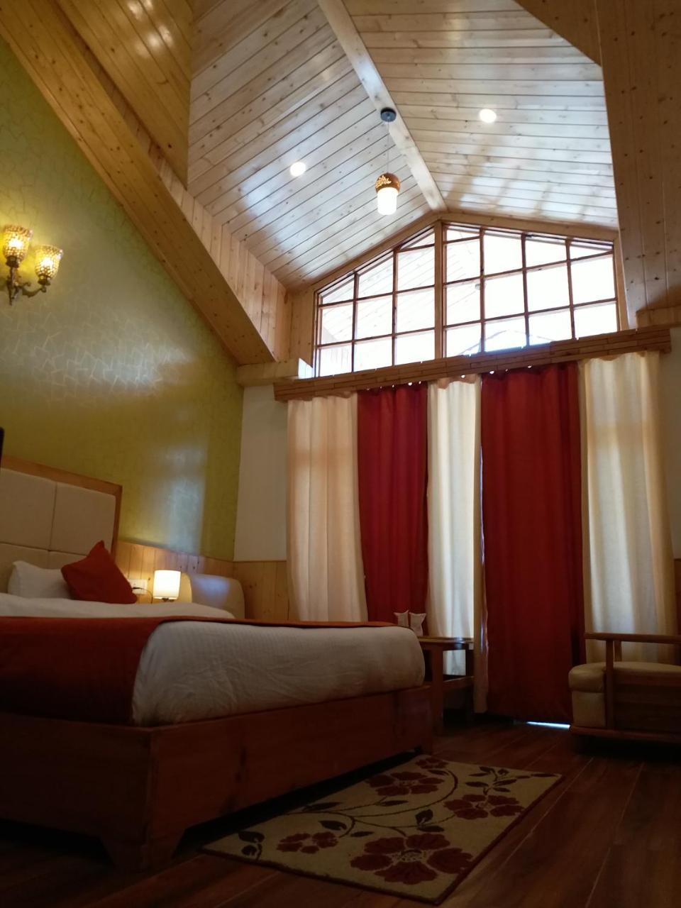 Hotel Seven Hills Manali Extérieur photo