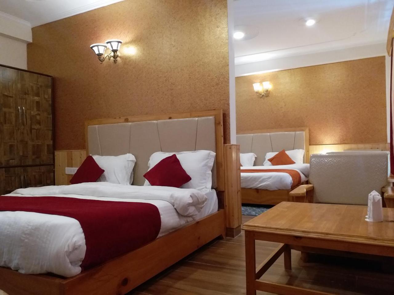 Hotel Seven Hills Manali Extérieur photo